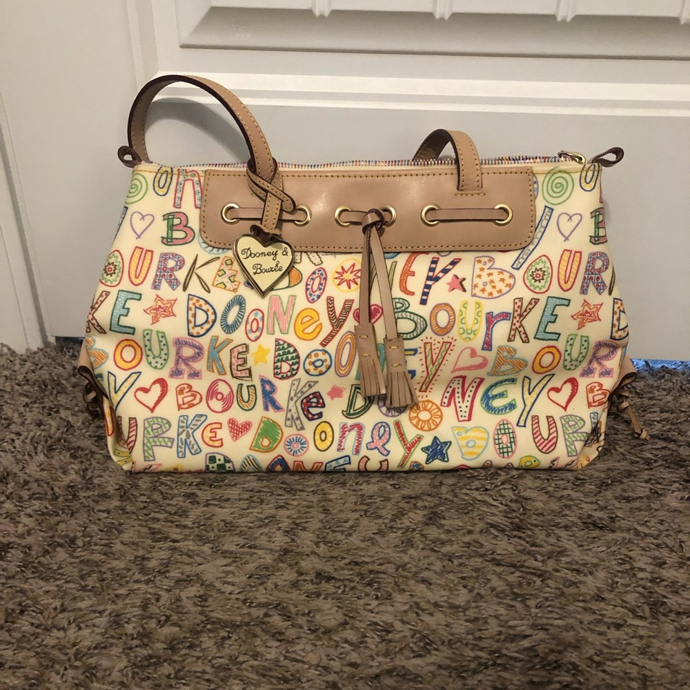 Dooney & Bourke Tote